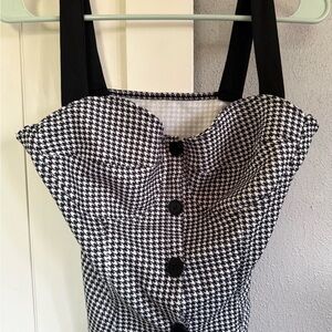 Chic Buttoned Houndstooth Crop Top with Black Straps